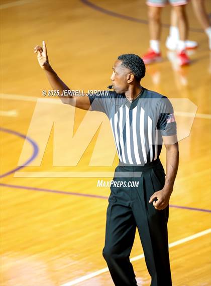 Thumbnail 3 in Ravenscroft vs Davidson Day (John Wall Holiday Invitational) photogallery.