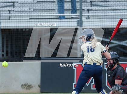 Thumbnail 3 in Southmoore @ Mustang photogallery.