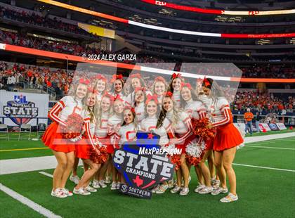 Thumbnail 2 in Celina vs. Kilgore (UIL 4A Division I Football Final) photogallery.