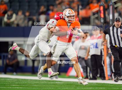 Thumbnail 3 in Celina vs. Kilgore (UIL 4A Division I Football Final) photogallery.