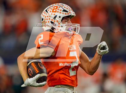 Thumbnail 3 in Celina vs. Kilgore (UIL 4A Division I Football Final) photogallery.