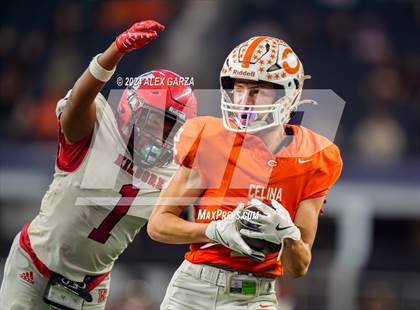 Thumbnail 2 in Celina vs. Kilgore (UIL 4A Division I Football Final) photogallery.