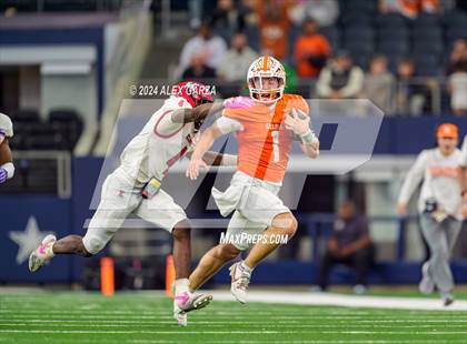 Thumbnail 3 in Celina vs. Kilgore (UIL 4A Division I Football Final) photogallery.