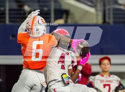 Thumbnail 1 in Celina vs. Kilgore (UIL 4A Division I Football Final) photogallery.
