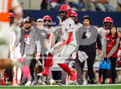 Thumbnail 1 in Celina vs. Kilgore (UIL 4A Division I Football Final) photogallery.