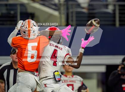 Thumbnail 2 in Celina vs. Kilgore (UIL 4A Division I Football Final) photogallery.