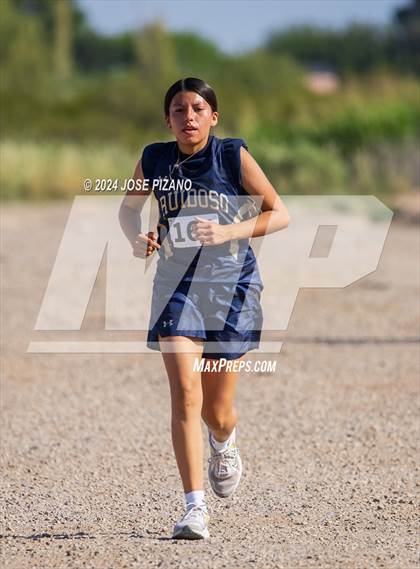 Thumbnail 3 in Alamogordo Cross Country Meet photogallery.