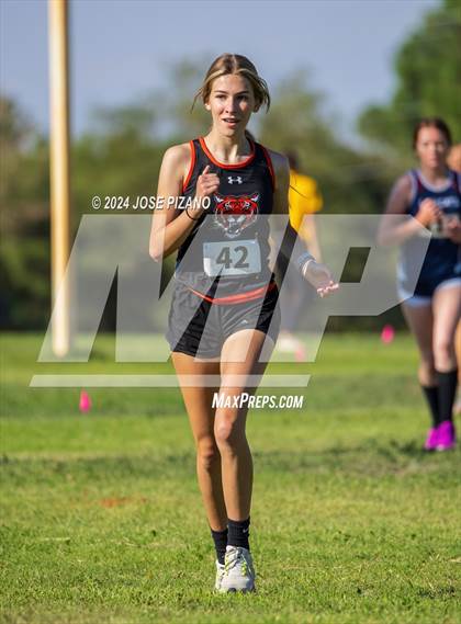 Thumbnail 3 in Alamogordo Cross Country Meet photogallery.