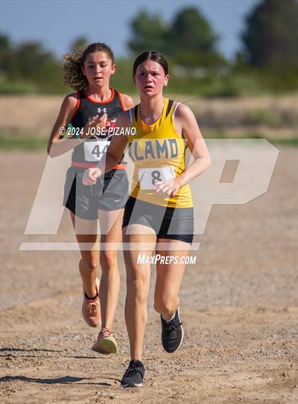 Thumbnail 2 in Alamogordo Cross Country Meet photogallery.