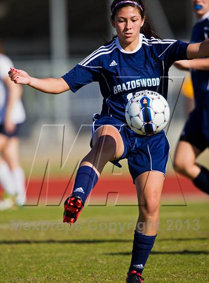 Thumbnail 3 in Lamar vs. Brazoswood (Pearland Shootout) photogallery.