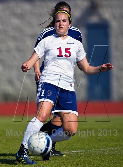 Thumbnail 2 in Lamar vs. Brazoswood (Pearland Shootout) photogallery.