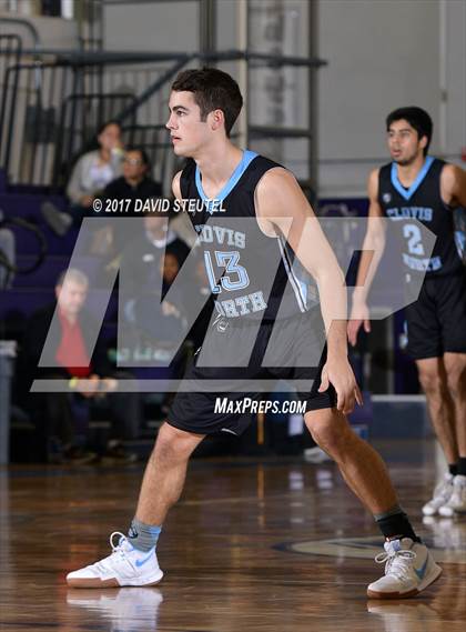 Thumbnail 2 in Sacramento vs. Clovis North (St. Hope Elite Classic) photogallery.