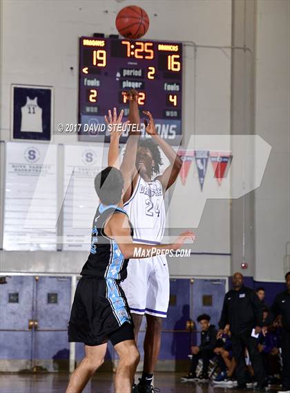 Thumbnail 3 in Sacramento vs. Clovis North (St. Hope Elite Classic) photogallery.