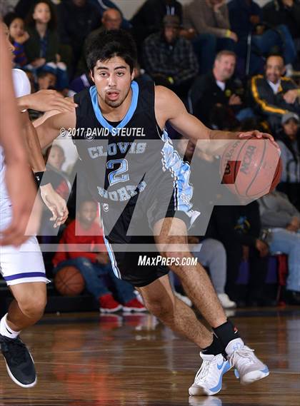 Thumbnail 3 in Sacramento vs. Clovis North (St. Hope Elite Classic) photogallery.