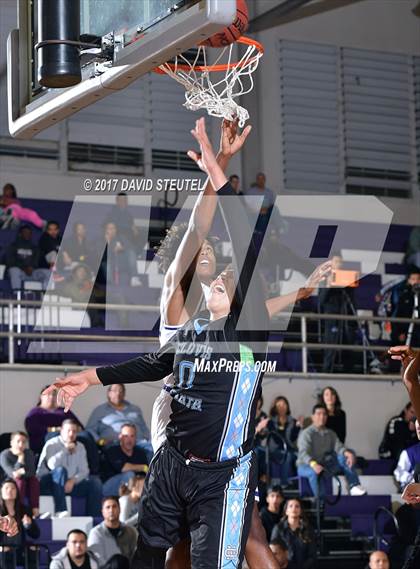 Thumbnail 3 in Sacramento vs. Clovis North (St. Hope Elite Classic) photogallery.