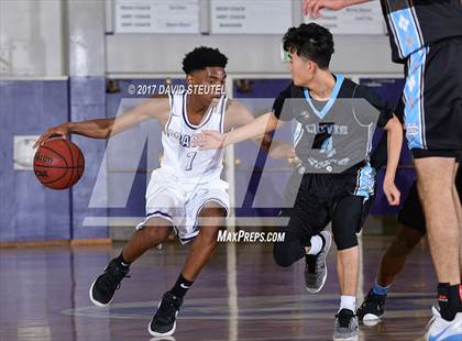 Thumbnail 3 in Sacramento vs. Clovis North (St. Hope Elite Classic) photogallery.