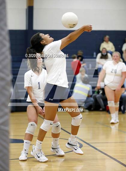 Thumbnail 3 in Holtville @ Jemison photogallery.