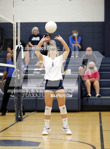 Thumbnail 2 in Holtville @ Jemison photogallery.