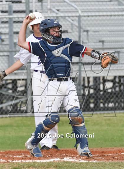 Thumbnail 3 in Roosevelt [Theodore] vs Granbury (NEISD Tournament) photogallery.