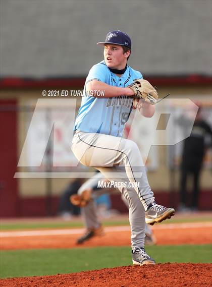 Thumbnail 3 in Pope @ Lassiter photogallery.
