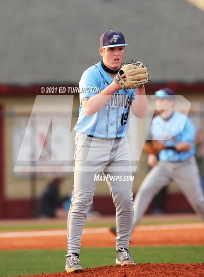 Thumbnail 3 in Pope @ Lassiter photogallery.