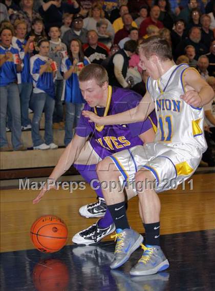 Thumbnail 3 in North Clarion vs Union (PIAA District 9 A Semi-Finals) photogallery.