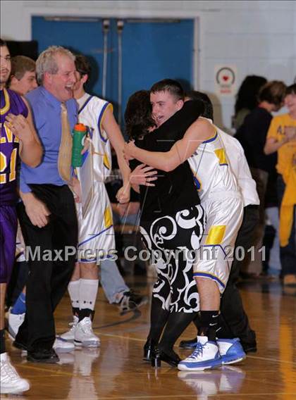 Thumbnail 1 in North Clarion vs Union (PIAA District 9 A Semi-Finals) photogallery.