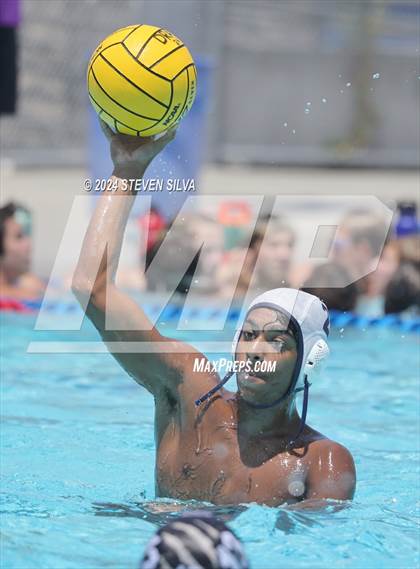 Thumbnail 2 in Scripps Ranch vs. Westview (18th Annual Draz Memorial Classic) photogallery.