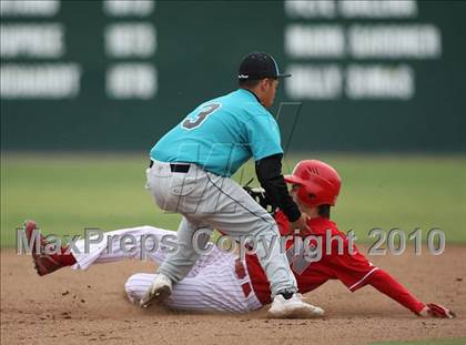 Thumbnail 2 in Sheldon vs North (Fresno Easter Classic) photogallery.