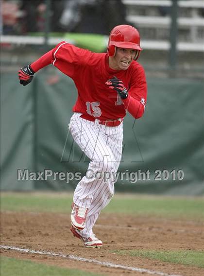 Thumbnail 3 in Sheldon vs North (Fresno Easter Classic) photogallery.