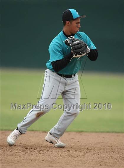 Thumbnail 3 in Sheldon vs North (Fresno Easter Classic) photogallery.