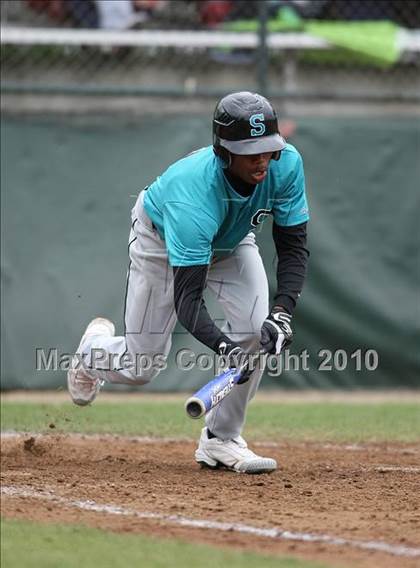 Thumbnail 3 in Sheldon vs North (Fresno Easter Classic) photogallery.