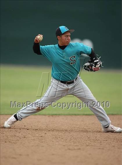 Thumbnail 2 in Sheldon vs North (Fresno Easter Classic) photogallery.