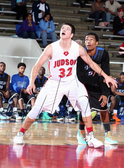 Thumbnail 2 in Dekaney [Andy] vs. Judson (McDonald's Texas Invitational) photogallery.