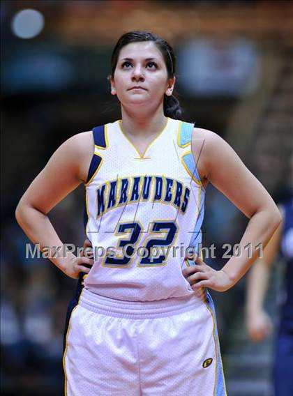 Thumbnail 2 in Monache vs. Yosemite (CIF CS D2 Final) photogallery.
