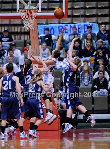 Thumbnail 3 in Monache vs. Yosemite (CIF CS D2 Final) photogallery.