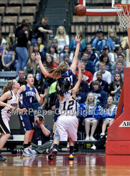 Thumbnail 2 in Monache vs. Yosemite (CIF CS D2 Final) photogallery.