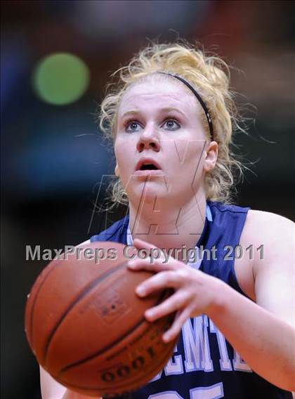 Thumbnail 2 in Monache vs. Yosemite (CIF CS D2 Final) photogallery.