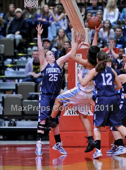 Thumbnail 2 in Monache vs. Yosemite (CIF CS D2 Final) photogallery.