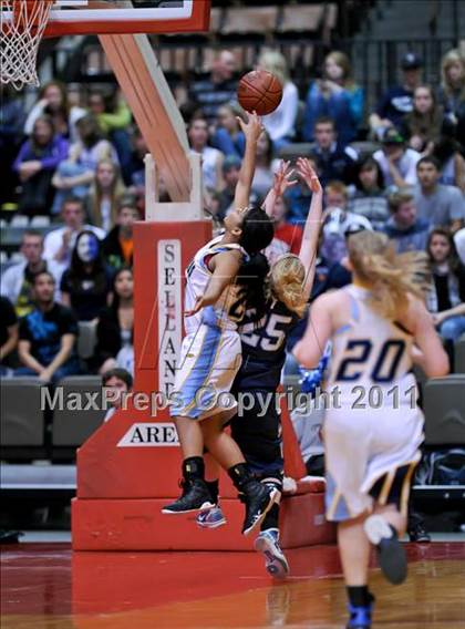 Thumbnail 1 in Monache vs. Yosemite (CIF CS D2 Final) photogallery.