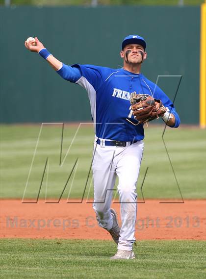 Thumbnail 2 in Cottonwood vs. Fremont (UHSAA 5A 2nd Round Playoff) photogallery.