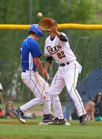 Thumbnail 1 in Cottonwood vs. Fremont (UHSAA 5A 2nd Round Playoff) photogallery.