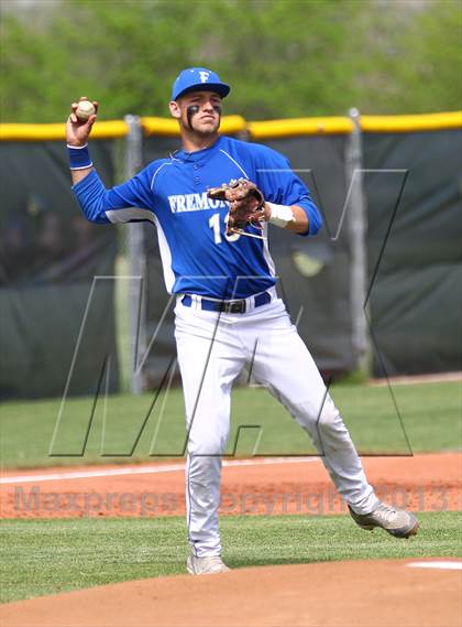 Thumbnail 3 in Cottonwood vs. Fremont (UHSAA 5A 2nd Round Playoff) photogallery.