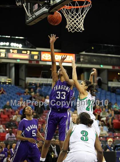 Thumbnail 1 in Sacramento vs. St. Mary's (CIF NorCal D3 Final) photogallery.