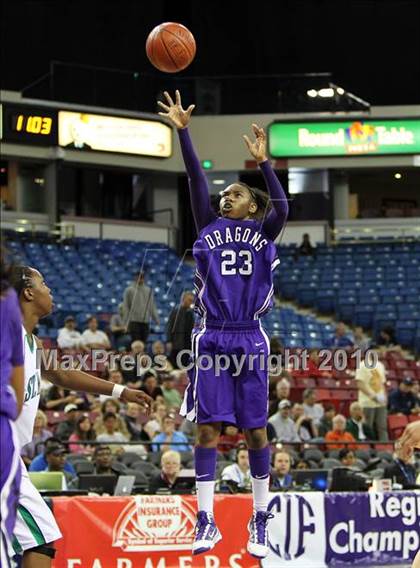 Thumbnail 1 in Sacramento vs. St. Mary's (CIF NorCal D3 Final) photogallery.