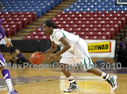 Thumbnail 2 in Sacramento vs. St. Mary's (CIF NorCal D3 Final) photogallery.