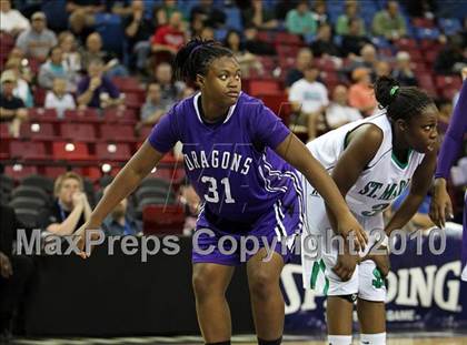 Thumbnail 2 in Sacramento vs. St. Mary's (CIF NorCal D3 Final) photogallery.