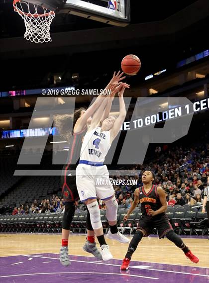 Thumbnail 2 in Davis vs St. Francis (@ Golden 1 Center) photogallery.