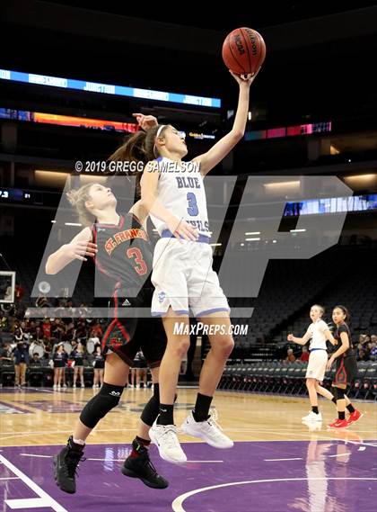 Thumbnail 3 in Davis vs St. Francis (@ Golden 1 Center) photogallery.