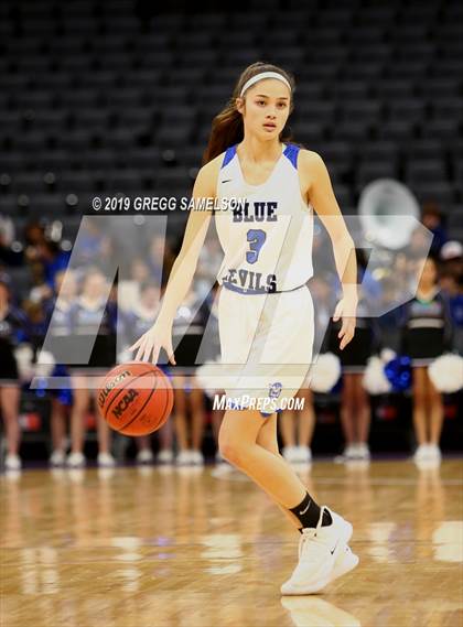 Thumbnail 2 in Davis vs St. Francis (@ Golden 1 Center) photogallery.